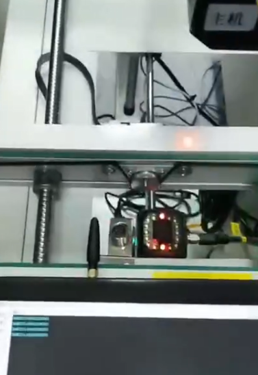 PCB電路板，接駁臺(tái)上方下方組網(wǎng)讀碼，主從機(jī)掃碼.png